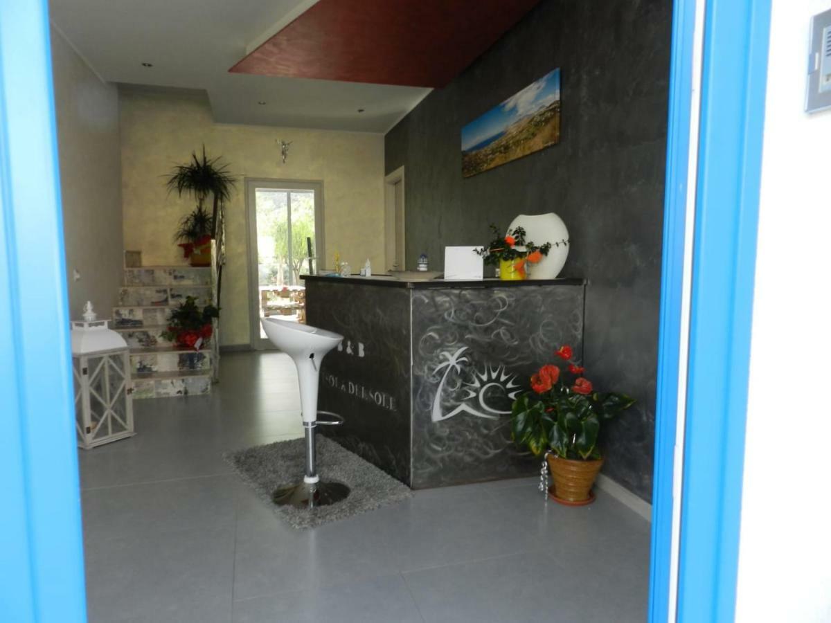 L'Isola Del Sole Bed & Breakfast Castelluzzo Dış mekan fotoğraf